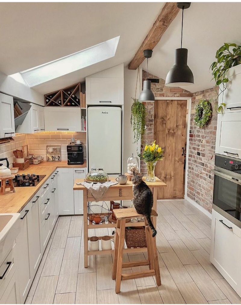 How To Design A Stunning Kitchen In A Small Space