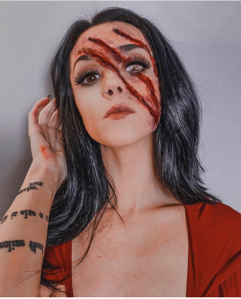 How To Do Easy Halloween Makeup