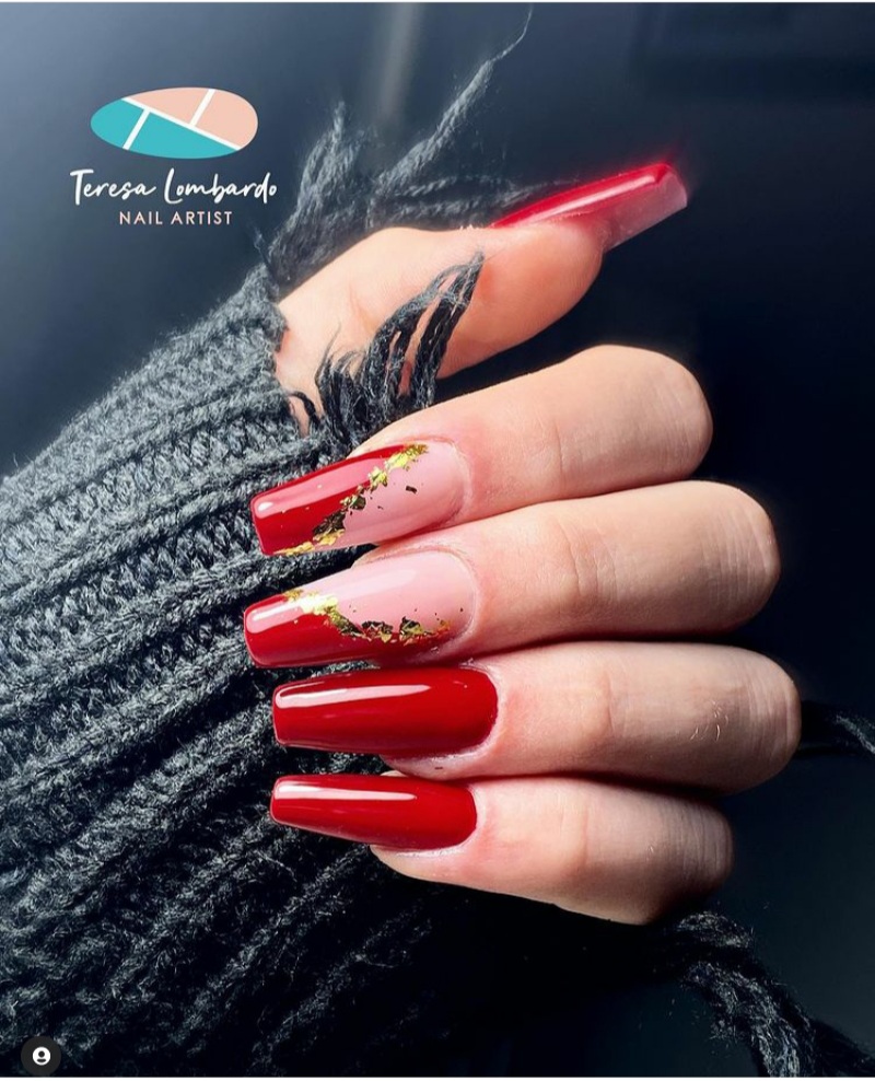 red coffin nail designs