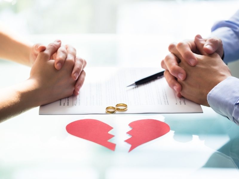 Divorce Solicitors And A Complete Guide To Untying The Knot